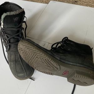 Ugg Women's Wool-Lined Winter Boots - 8.5